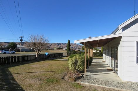 Photo of property in 63 Ferguson Street, Kurow, 9435