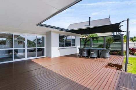 Photo of property in 142c Ngamotu Road, Spotswood, New Plymouth, 4310