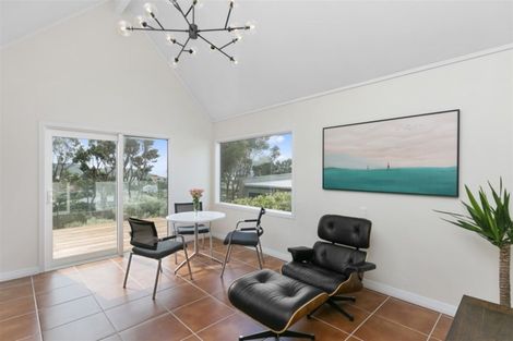 Photo of property in 19 Jubilee Road, Khandallah, Wellington, 6035