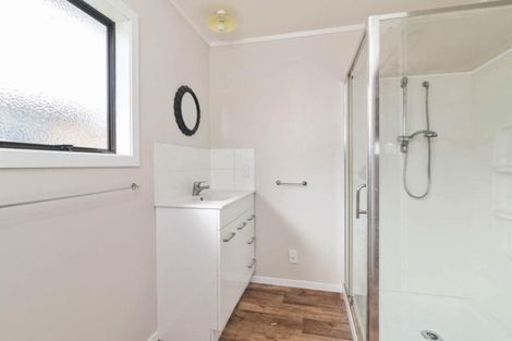 Photo of property in 34 Robinson Avenue, Holdens Bay, Rotorua, 3010