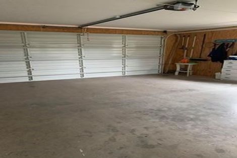 Photo of property in 20 Messenger Terrace, Oakura, 4314