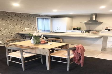 Photo of property in 85 Rosalie Terrace, Kelvin Grove, Palmerston North, 4414