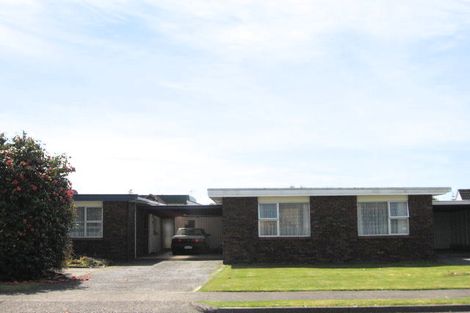 Photo of property in 2 Mckee Avenue, Fenton Park, Rotorua, 3010