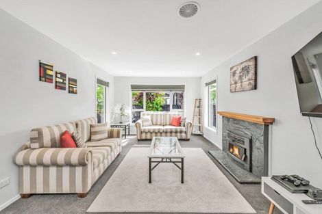 Photo of property in 17 Pahau Place, Cracroft, Christchurch, 8025