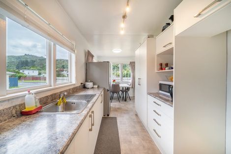 Photo of property in 9 Moohan Street, Wainuiomata, Lower Hutt, 5014