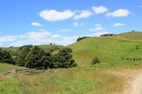 Photo of property in 74a Whananaki North Road, Whakapara, Hikurangi, 0181