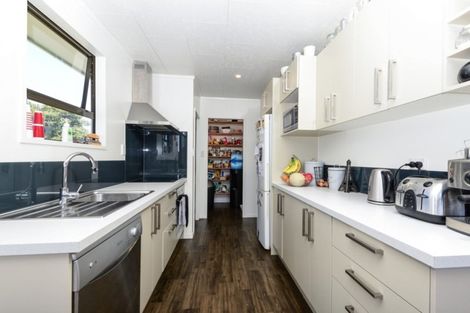 Photo of property in 3 Dallas Place, Leamington, Cambridge, 3432