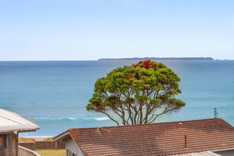 Photo of property in 1337c Papamoa Beach Road, Papamoa Beach, Papamoa, 3118