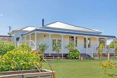 Photo of property in 1188 State Highway 2, Mikimiki, Masterton, 5881