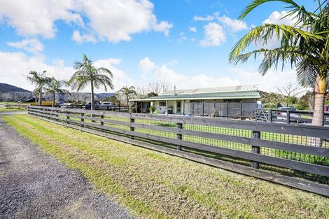 Photo of property in 202 Kempthorne Road, Russell, 0272