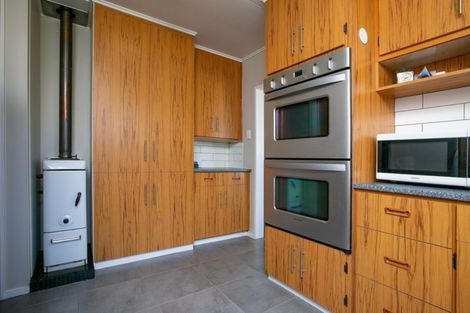 Photo of property in 15 Madden Place, Solway, Masterton, 5810