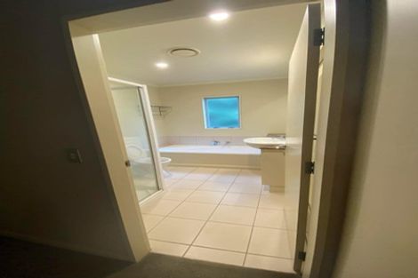 Photo of property in Marrakech Cafe, 28/305 Evans Bay Parade, Hataitai, Wellington, 6021