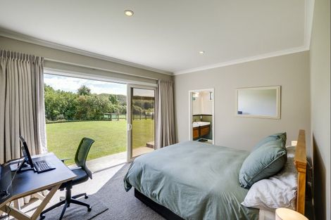 Photo of property in 23 Waipuka Road, Waimarama, Havelock North, 4294