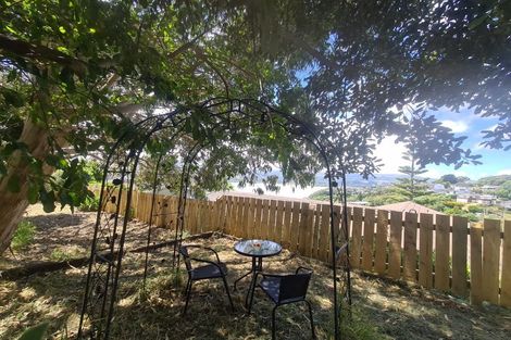 Photo of property in 11 The Anchorage, Whitby, Porirua, 5024