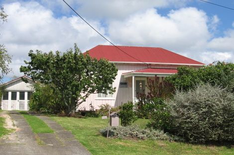 Photo of property in 22 Rugby Road, Birkenhead, Auckland, 0626