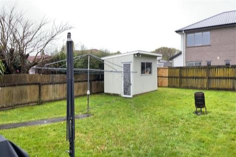 Photo of property in 2/25 Scott Road, Papakura, 2110