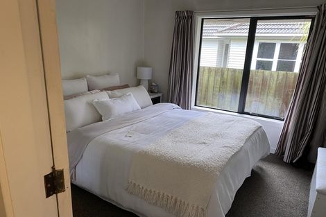 Photo of property in 48 Athol Terrace, Upper Riccarton, Christchurch, 8041