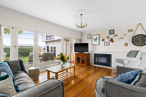Photo of property in 13 Eton Street, Taradale, Napier, 4112