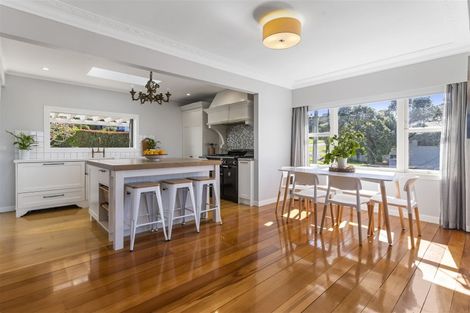 Photo of property in 75 Churchill Road, Cockle Bay, Auckland, 2014