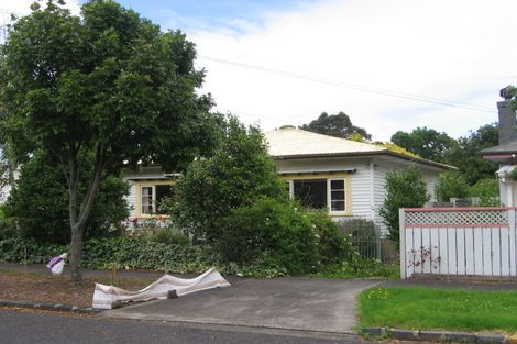 Photo of property in 34 Lambeth Road, Mount Eden, Auckland, 1041