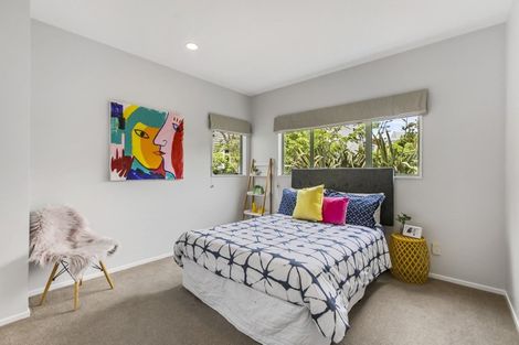 Photo of property in 36 Wairoa Road, Narrow Neck, Auckland, 0624