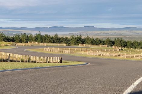 Photo of property in 26 Parua Bay Drive, Kaukapakapa, 0984