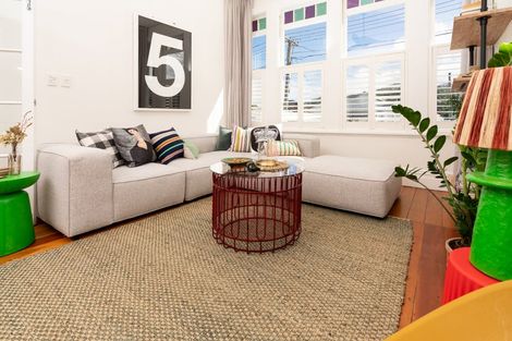 Photo of property in 87 Tiber Street, Island Bay, Wellington, 6023