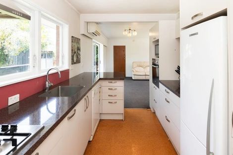 Photo of property in 2/8 Birdwood Avenue, Papatoetoe, Auckland, 2025