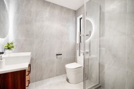 Photo of property in 14c Serjeant Street, Henderson, Auckland, 0612