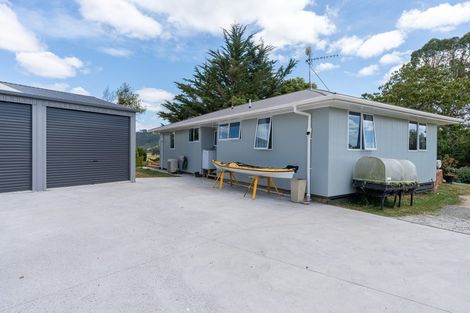 Photo of property in 1524 Te Pahu Road, Karamu, Hamilton, 3285