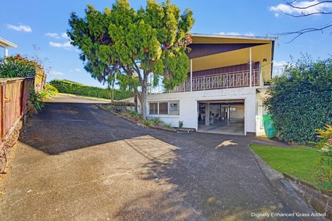 Photo of property in 5 Conifer Lane, Mangere Bridge, Auckland, 2022