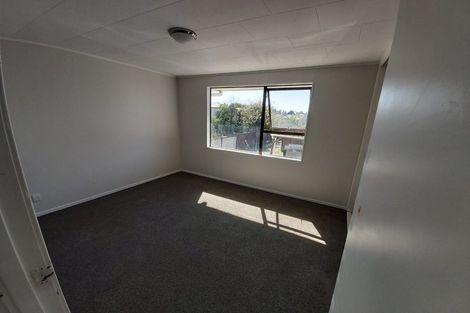 Photo of property in 2/7 Albertson Place, Manurewa, Auckland, 2102
