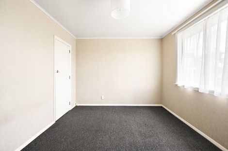 Photo of property in 32 Croall Crescent, St Andrews, Hamilton, 3200