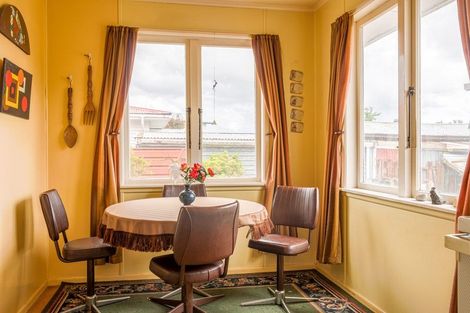 Photo of property in 19 Kauri Street, Edgecumbe, 3120