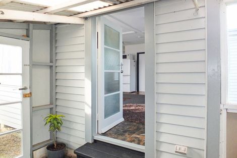 Photo of property in 66a Norbiton Road, Foxton, 4814