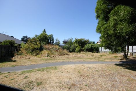 Photo of property in 4 Len Hale Place, Parklands, Christchurch, 8083