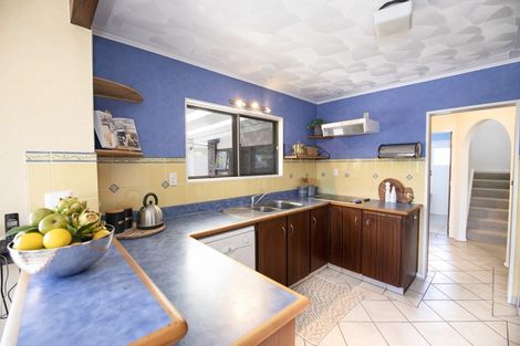 Photo of property in 12a Avenue Road, Greenmeadows, Napier, 4112