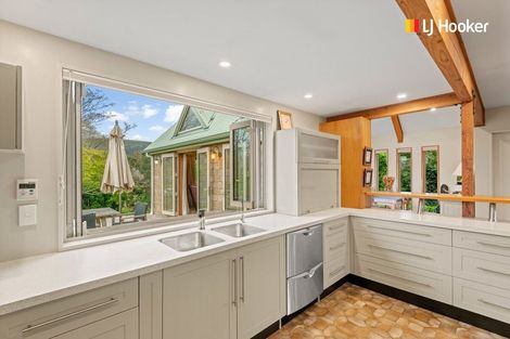 Photo of property in 19 Skerries Street, Outram, 9019