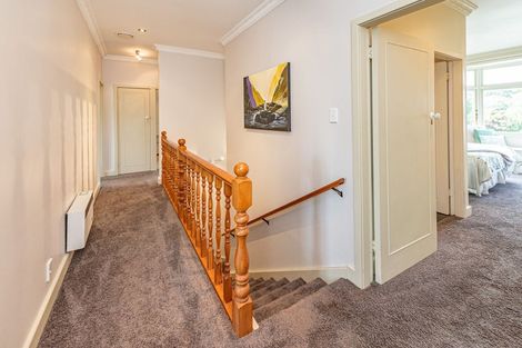 Photo of property in 1 Brassey Road, Saint Johns Hill, Whanganui, 4500