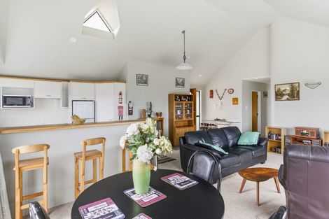 Photo of property in 3b/25 Maclean Street, Paraparaumu Beach, Paraparaumu, 5032