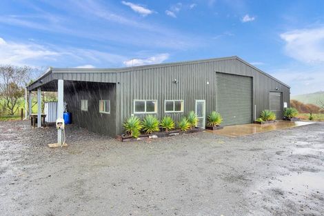 Photo of property in 273 Forestry Road, Waitoki, Kaukapakapa, 0871