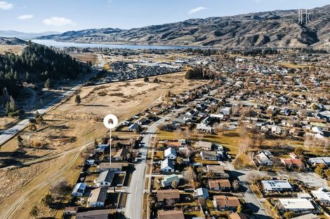 Photo of property in 100 Waenga Drive, Cromwell, 9310