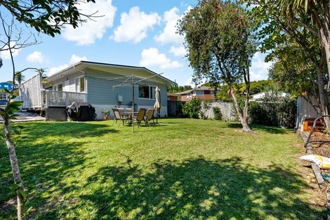 Photo of property in 2/12 Cosy Place, Howick, Auckland, 2014