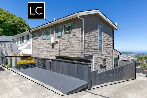 Photo of property in 12 Middlesex Place, Northland, Wellington, 6012