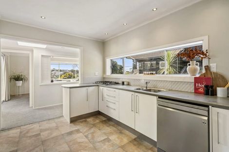 Photo of property in 1/32 Prospect Terrace, Milford, Auckland, 0620