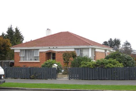 Photo of property in 28 Ajax Street, Milton, 9220