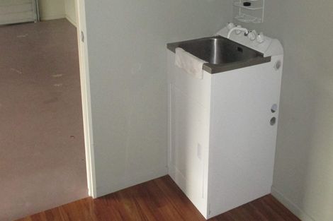 Photo of property in 96 Rototuna Road, Rototuna, Hamilton, 3210