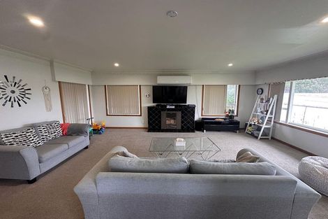 Photo of property in 43 Millen Avenue, Pakuranga, Auckland, 2010