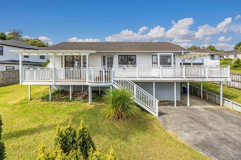 Photo of property in 13 Santiago Crescent, Unsworth Heights, Auckland, 0632