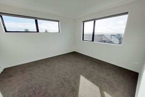 Photo of property in 1/2 Jennian Avenue, Rototuna North, Hamilton, 3281